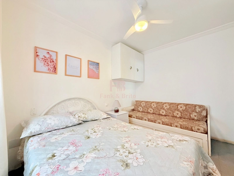 APARTAMENTO DOIS DORMITÓRIOS COM SACADA DE FRENTE: 3ª foto da galeria de imagens do imóvel