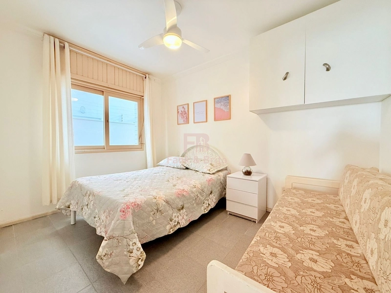 APARTAMENTO DOIS DORMITÓRIOS COM SACADA DE FRENTE: 4ª foto da galeria de imagens do imóvel
