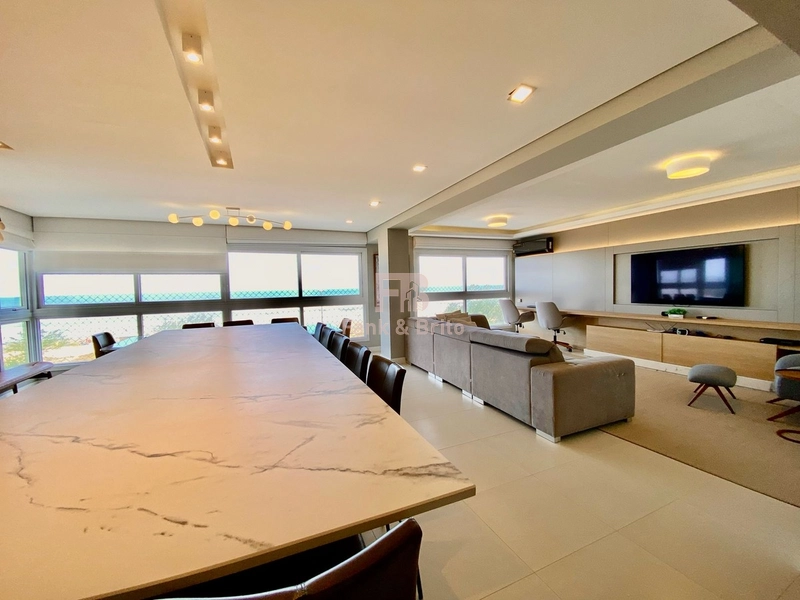 APARTAMENTO DE FRENTE PARA O MAR: 9ª foto da galeria de imagens do imóvel
