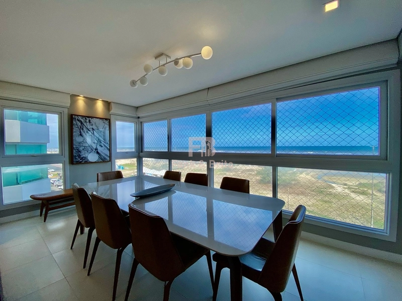 APARTAMENTO DE FRENTE PARA O MAR: 6ª foto da galeria de imagens do imóvel