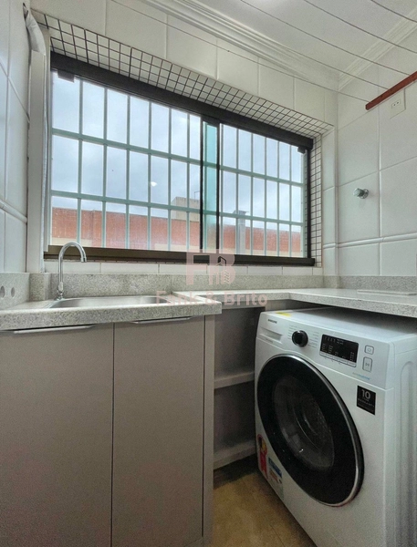 APARTAMENTO DE DOIS DORMITÓRIOS COM VISTA PARA O MAR: 20ª foto da galeria de imagens do imóvel