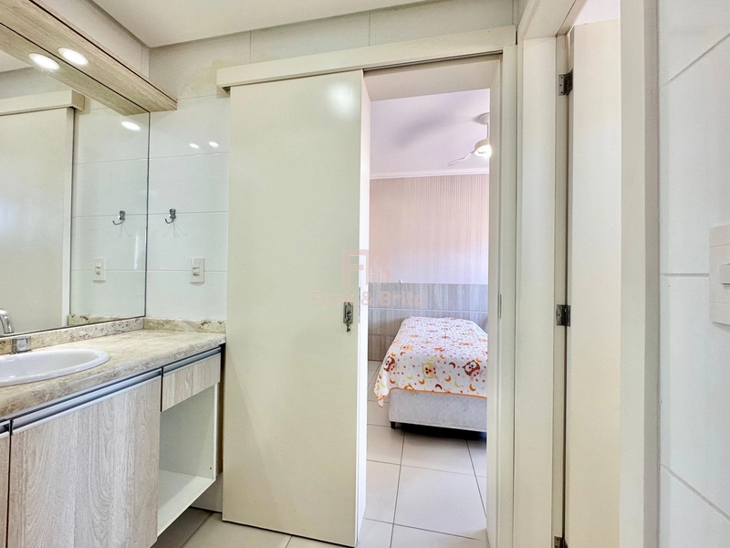 Apartamento com 3 dormitórios à venda em Capão da Canoa.: 16ª foto da galeria de imagens do imóvel