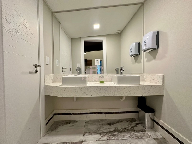 VENDE APARTAMENTO COM VISTA PARA A SERRA: 7ª foto da galeria de imagens do imóvel