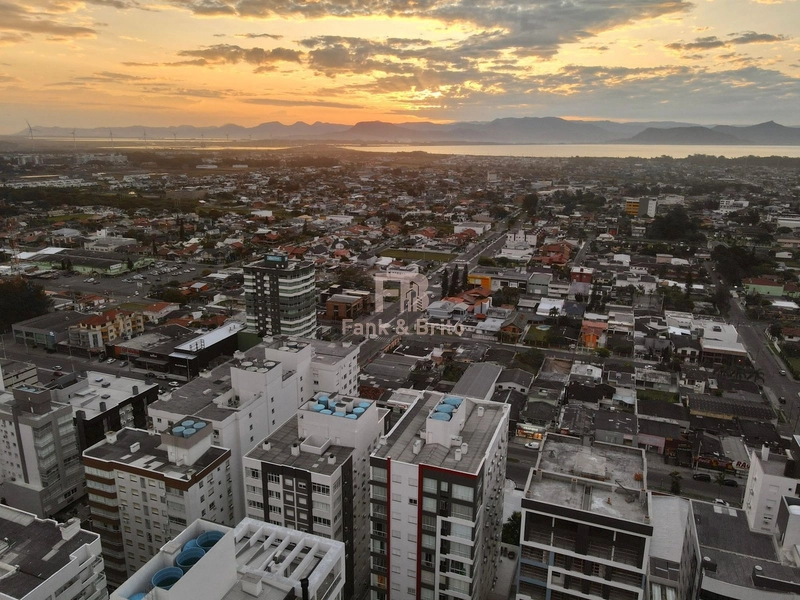 VENDE APARTAMENTO COM VISTA PARA A SERRA: 29ª foto da galeria de imagens do imóvel