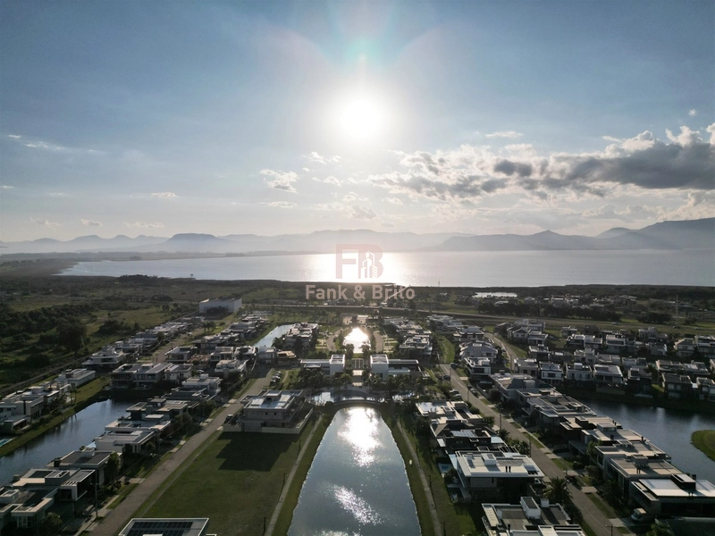 VENDO SOBRADO BEIRA LAGO EM CONDOMINIO FECHADO: 52ª foto da galeria de imagens do imóvel