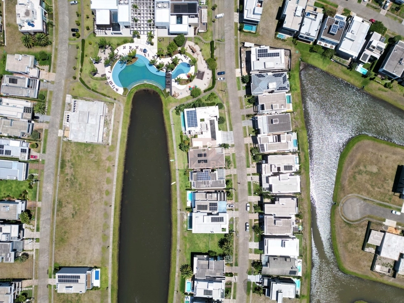 CASA A VENDA NO CONDOMINIO CAPÃO ILHAS: 47ª foto da galeria de imagens do imóvel