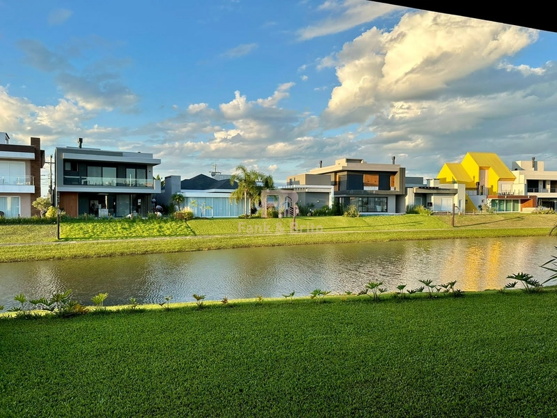 SOBRADO A VENDA NO CONDOMINIO CAPÃO ILHAS: 10ª foto da galeria de imagens do imóvel