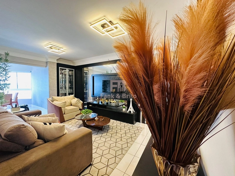 VENDE APARTAMENTO NOVO POUCOS METROS DO MAR BEM MOBILIADO: 3ª foto da galeria de imagens do imóvel