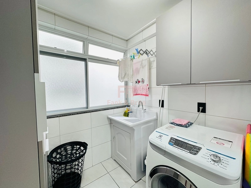 VENDE APARTAMENTO NOVO POUCOS METROS DO MAR BEM MOBILIADO: 16ª foto da galeria de imagens do imóvel