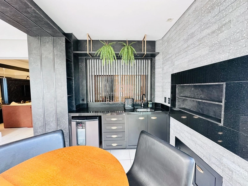 VENDE APARTAMENTO NOVO POUCOS METROS DO MAR BEM MOBILIADO: 12ª foto da galeria de imagens do imóvel