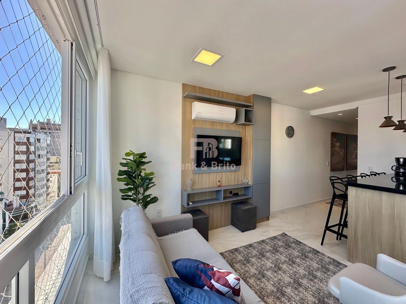 Apartamento com 2 dormitórios à venda em Capao da Canoa: 1ª foto da galeria de imagens do imóvel