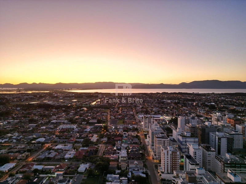 MANSÃO NEOCLÁSSICA À VENDA EM XANGRI-LA RS: 64ª foto da galeria de imagens do imóvel