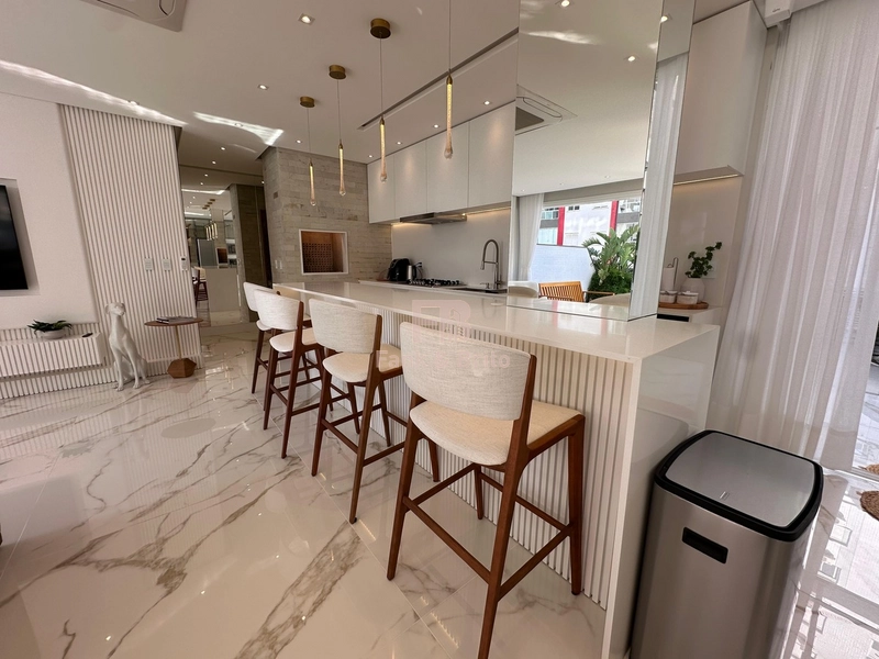 Mobiliado e decorado com terraço: 49ª foto da galeria de imagens do imóvel