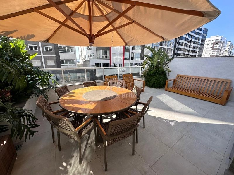 Mobiliado e decorado com terraço: 4ª foto da galeria de imagens do imóvel