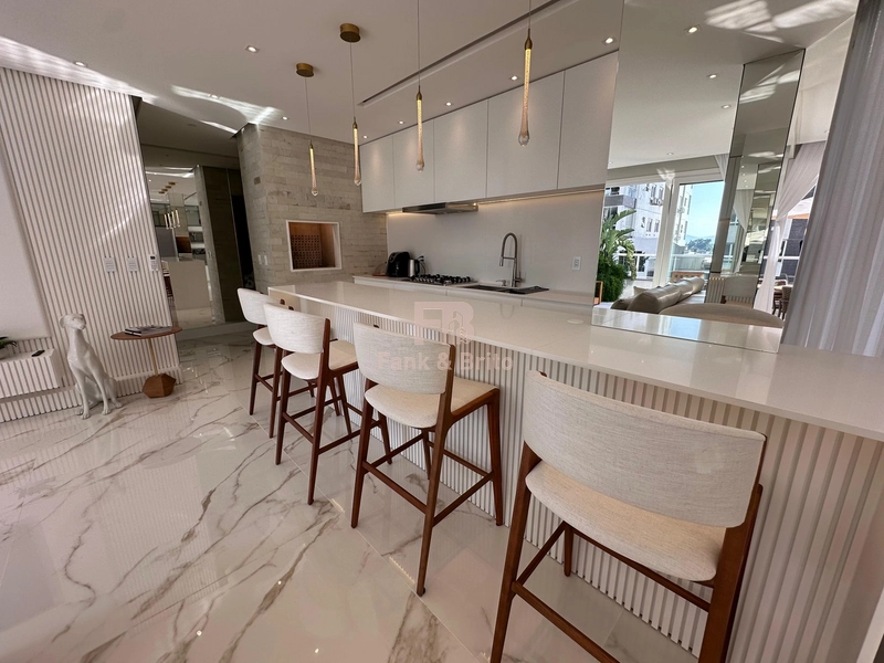 Mobiliado e decorado com terraço: 20ª foto da galeria de imagens do imóvel