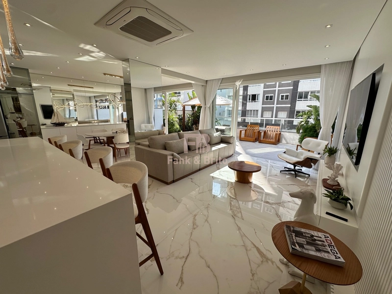 Mobiliado e decorado com terraço: 14ª foto da galeria de imagens do imóvel