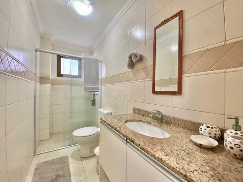 Apartamento com vista mar: 16ª foto da galeria de imagens do imóvel