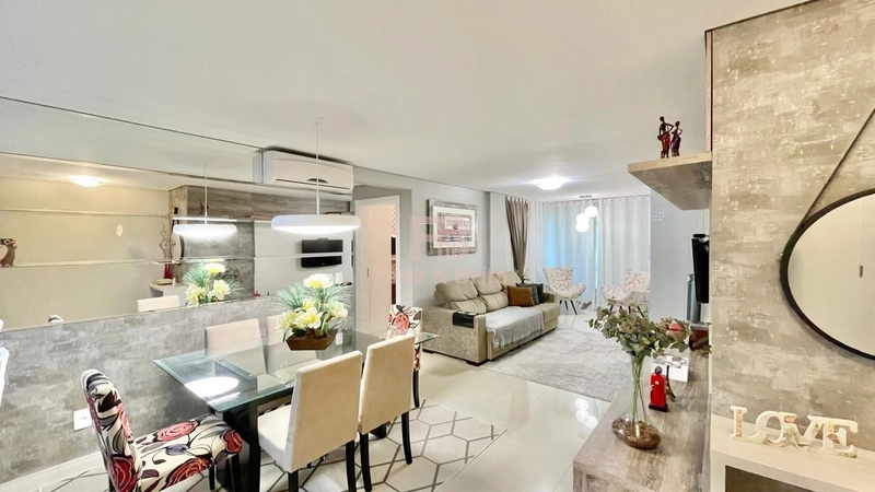 MOBILIADO E DECORADO NAS TORRES: 2ª foto da galeria de imagens do imóvel