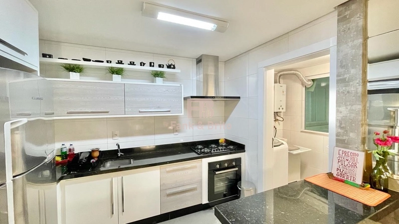 MOBILIADO E DECORADO NAS TORRES: 5ª foto da galeria de imagens do imóvel
