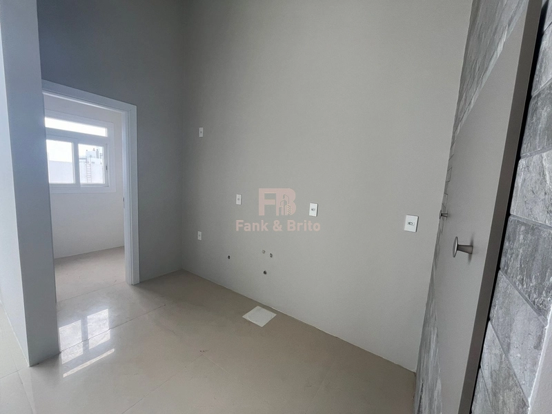 APARTAMENTO A VENDA EM CAPÃO DA CANOA BAIRRO NAVEGANTES: 3ª foto da galeria de imagens do imóvel