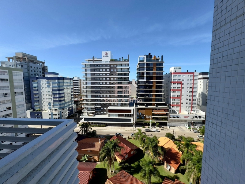 Apartamento novo, poucos metros do mar!: 17ª foto da galeria de imagens do imóvel