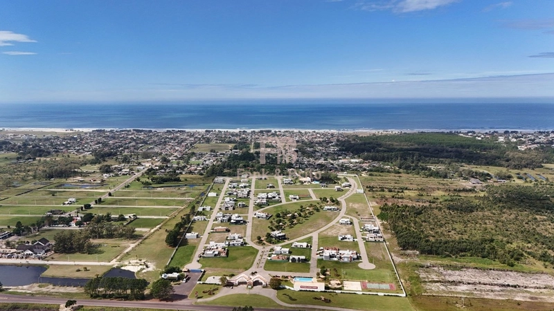 TERRENO A VENDA EM CONDOMINIO FECHADO: 1ª foto da galeria de imagens do imóvel