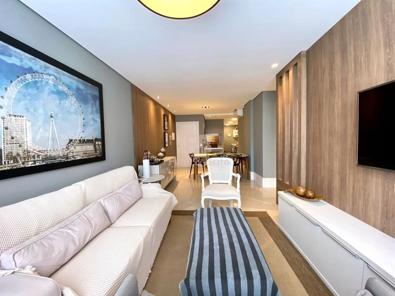 Fino decorado, infraestrutura completa, zona residencial nobre.: 3ª foto da galeria de imagens do imóvel