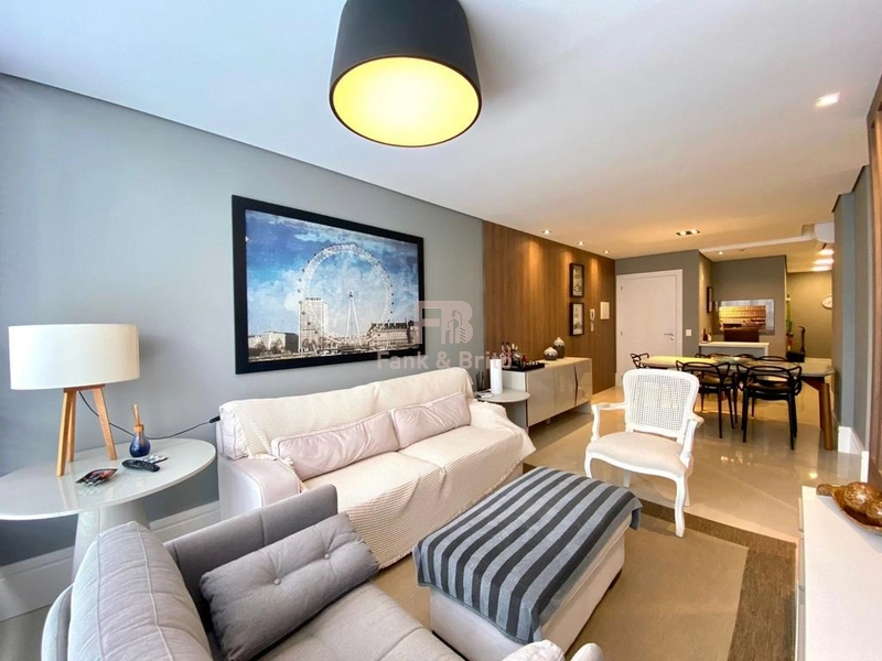 Fino decorado, infraestrutura completa, zona residencial nobre.: 2ª foto da galeria de imagens do imóvel