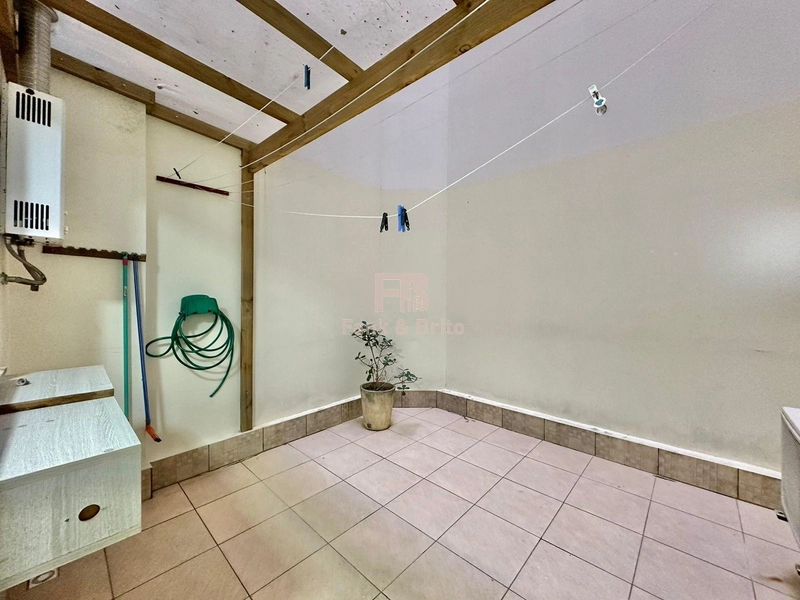 MOBILIADO E DECORADO COM TERRAÇO: 7ª foto da galeria de imagens do imóvel