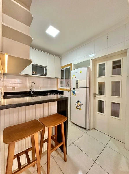 MOBILIADO E DECORADO COM TERRAÇO: 15ª foto da galeria de imagens do imóvel