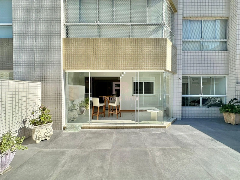 MOBILIADO E DECORADO COM TERRAÇO: 13ª foto da galeria de imagens do imóvel
