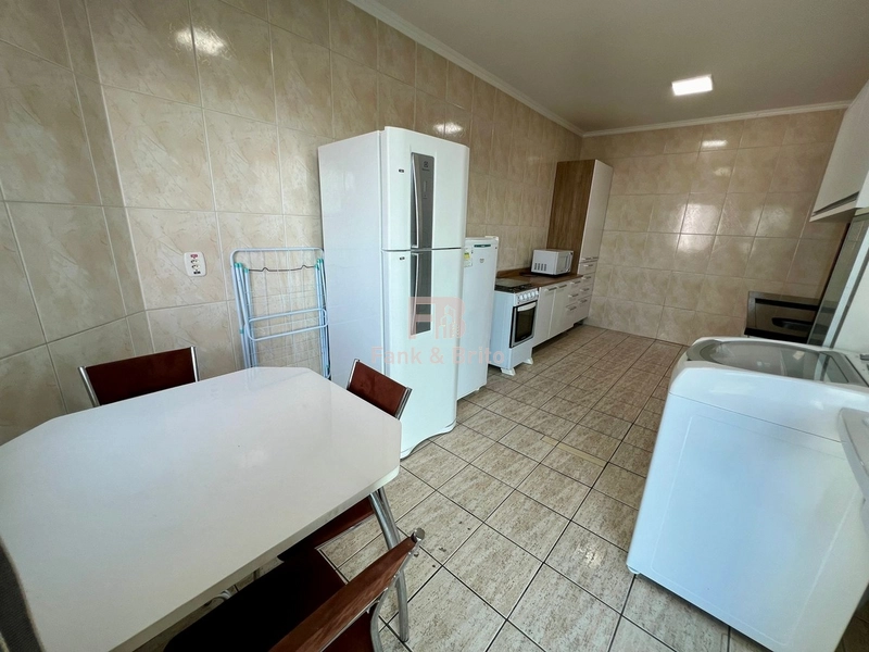 Apartamento no centro de Capão da Canoa.: 5ª foto da galeria de imagens do imóvel