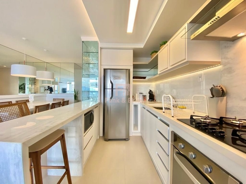 APARTAMENTO DE LUXO, PADRÃO AAA, INFRAESTRUTURA COMPLETA, NAVEGANTES!!: 7ª foto da galeria de imagens do imóvel