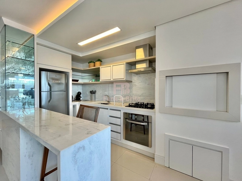 APARTAMENTO DE LUXO, PADRÃO AAA, INFRAESTRUTURA COMPLETA, NAVEGANTES!!: 6ª foto da galeria de imagens do imóvel