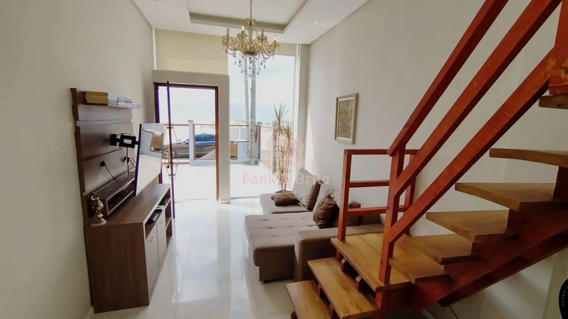 Casa Geminada diferente de todas, beira da praia.: 6ª foto da galeria de imagens do imóvel