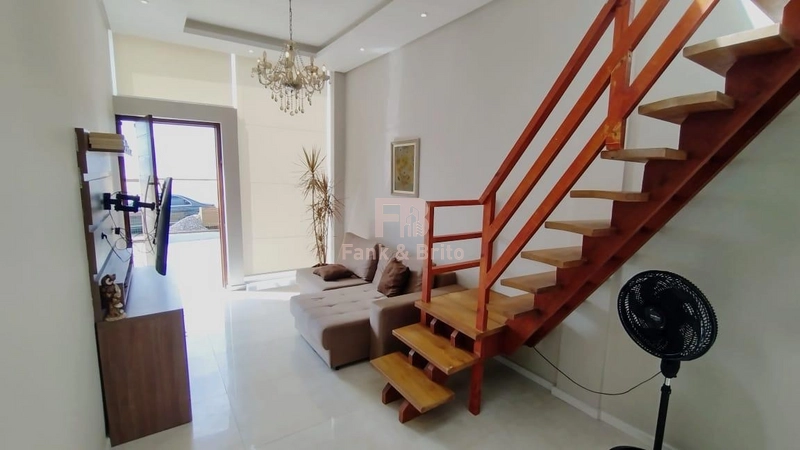 Casa Geminada diferente de todas, beira da praia.: 27ª foto da galeria de imagens do imóvel