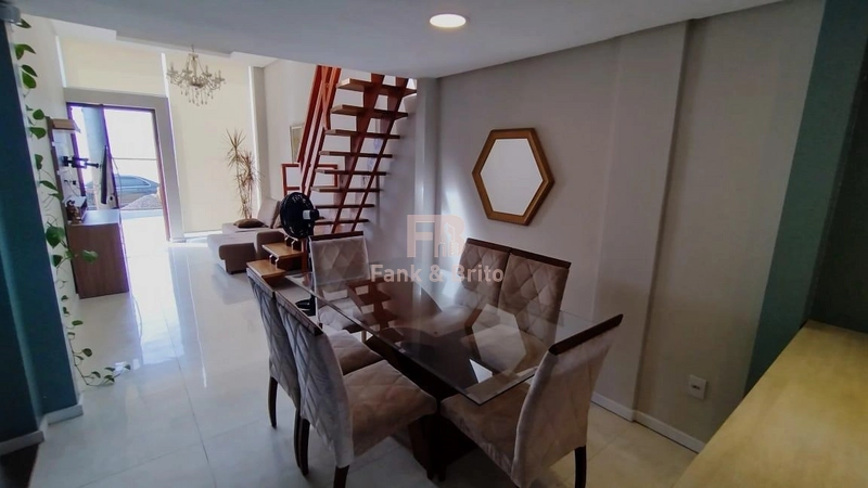 Casa Geminada diferente de todas, beira da praia.: 31ª foto da galeria de imagens do imóvel