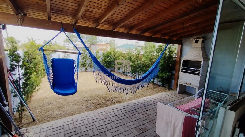 Casa Geminada diferente de todas, beira da praia.: 37ª foto da galeria de imagens do imóvel