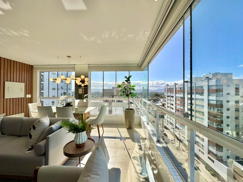APARTAMENTO AMPLO DE 3 DORMITORIOS FINAMENTE MOBILIADO !: 1ª foto da galeria de imagens do imóvel