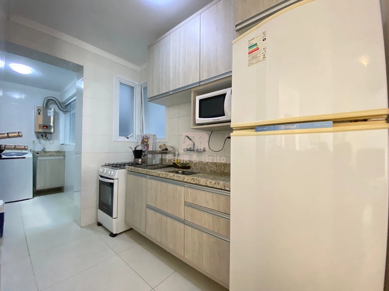 APARTAMENTO DE FRENTE NA ZONA NOVA: 10ª foto da galeria de imagens do imóvel