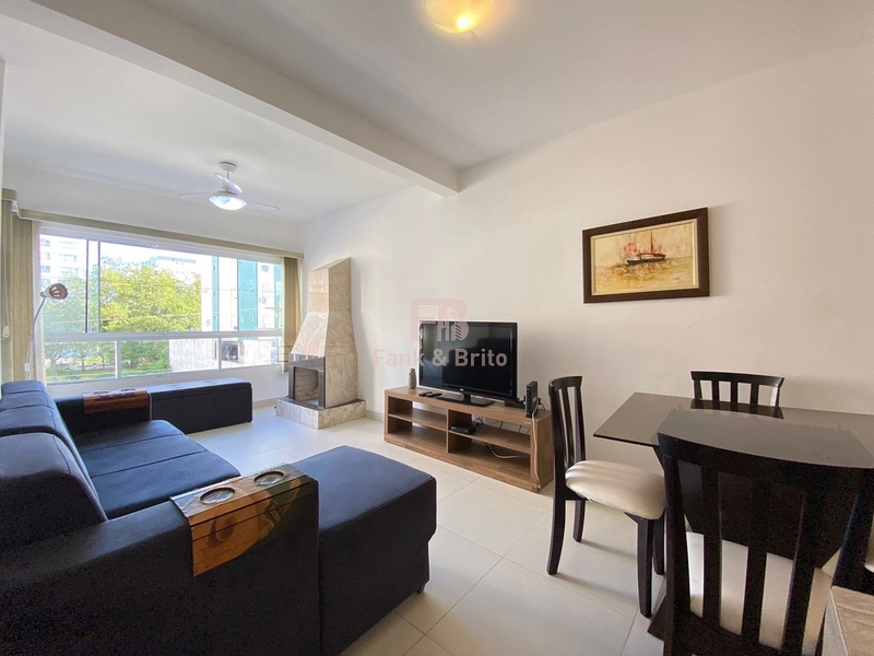 APARTAMENTO DE FRENTE NA ZONA NOVA: 4ª foto da galeria de imagens do imóvel