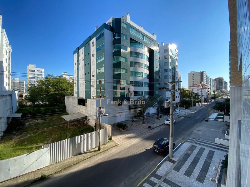 APARTAMENTO DE FRENTE NA ZONA NOVA: 18ª foto da galeria de imagens do imóvel