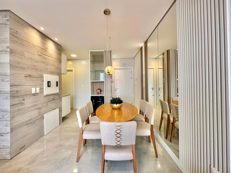 Apartamento 2 dormitórios mobiliado frente praça Tiaraju!: 4ª foto da galeria de imagens do imóvel