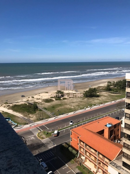 Cobertura Duplex com Vista Privilegiada para a Praia: 7ª foto da galeria de imagens do imóvel