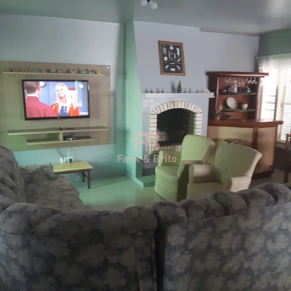 Casa Espaçosa com 6 Dormitórios (5 Suítes): 3ª foto da galeria de imagens do imóvel