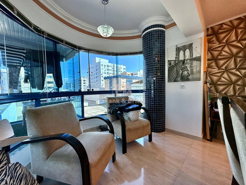Apartamento Mobiliado e Decorado: 2ª foto da galeria de imagens do imóvel