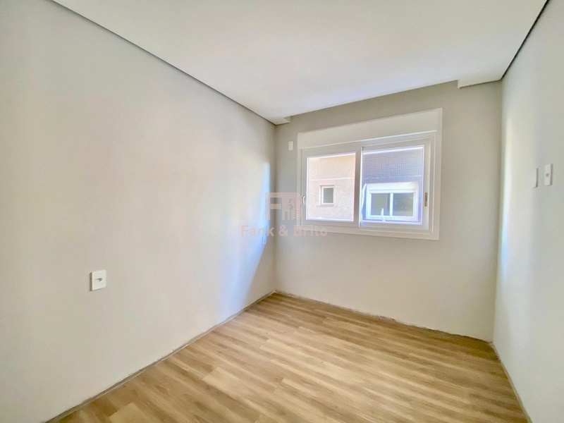 APARTAMENTO AO LADO DA PRAÇA FLAVIO BOIANOVSKI, DUAS QUADRAS DO MAR!: 16ª foto da galeria de imagens do imóvel
