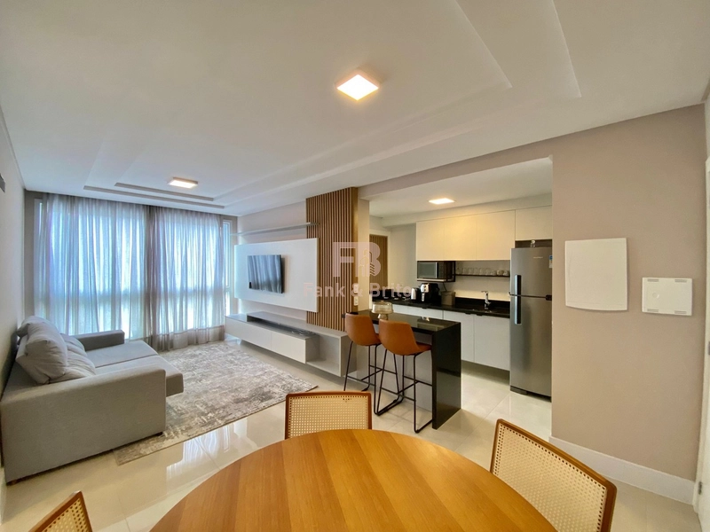 IMPECÁVEL APARTAMENTO FRENTE LESTE, NO CENTRO DE CAPÃO!!!: 2ª foto da galeria de imagens do imóvel