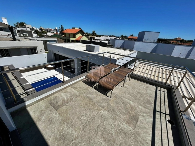 Belíssima Casa Beira-Mar com 4 Suítes: 11ª foto da galeria de imagens do imóvel