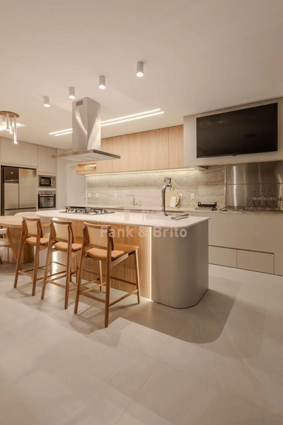 Luxuosa Casa em Condomínio de Alto Padrão: 36ª foto da galeria de imagens do imóvel